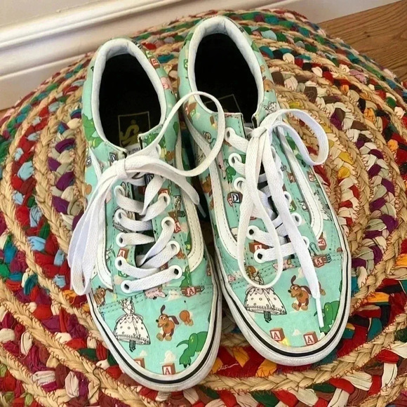 Vans Rare Special Edition Toy  Story Sneakers - Picture 1 of 9